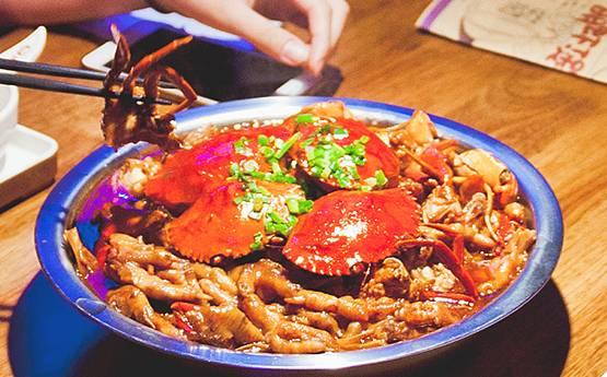 肉蟹煲爆料视频大全集下载,一网打尽美食诱惑瞬间  第2张